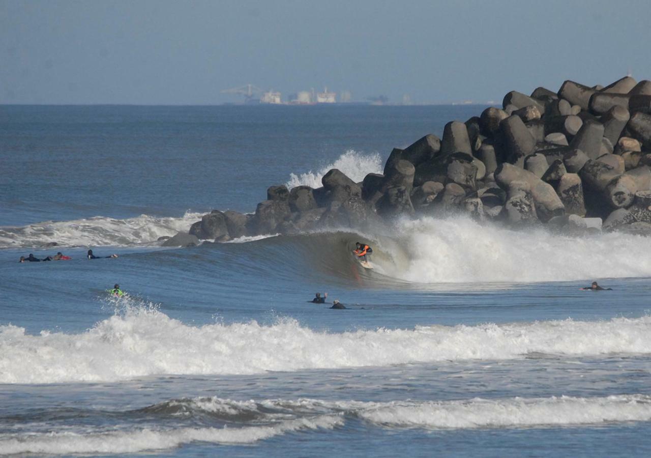 Watermark Surf House Bed & Breakfast Espinho  Exterior photo